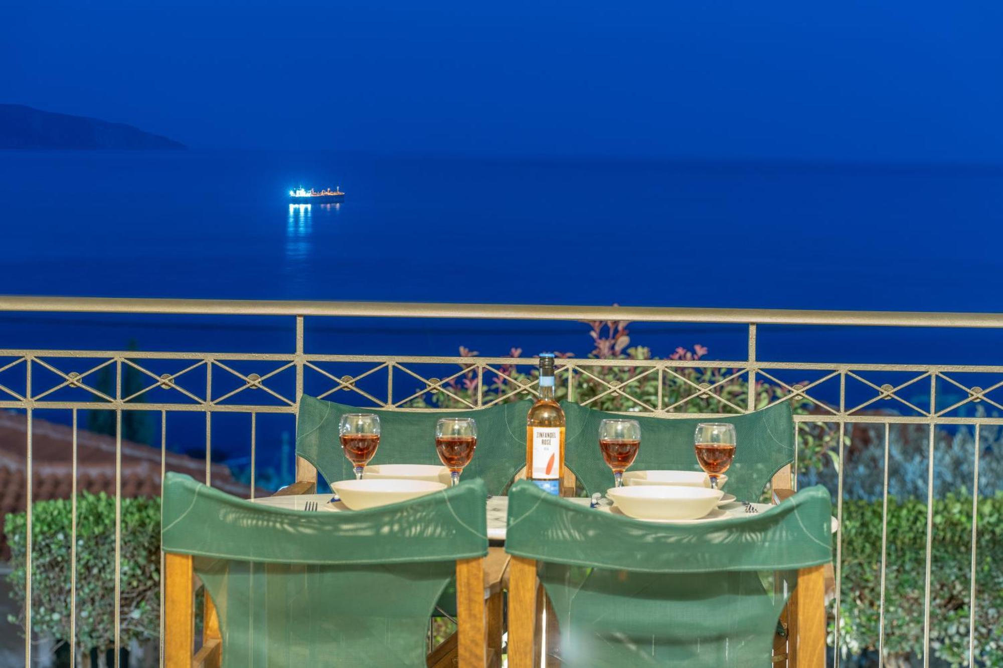 Eleftheria Apartments Vlachata المظهر الخارجي الصورة
