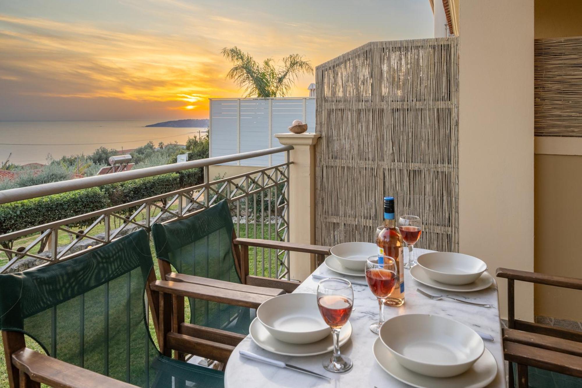 Eleftheria Apartments Vlachata المظهر الخارجي الصورة