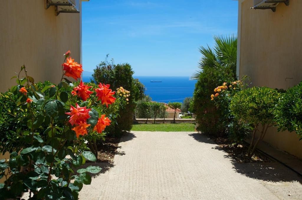 Eleftheria Apartments Vlachata المظهر الخارجي الصورة