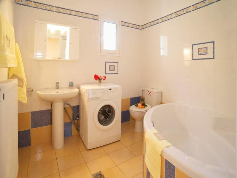 Eleftheria Apartments Vlachata المظهر الخارجي الصورة