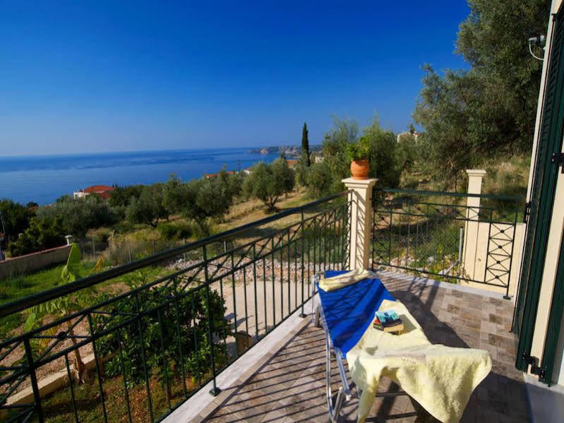 Eleftheria Apartments Vlachata المظهر الخارجي الصورة